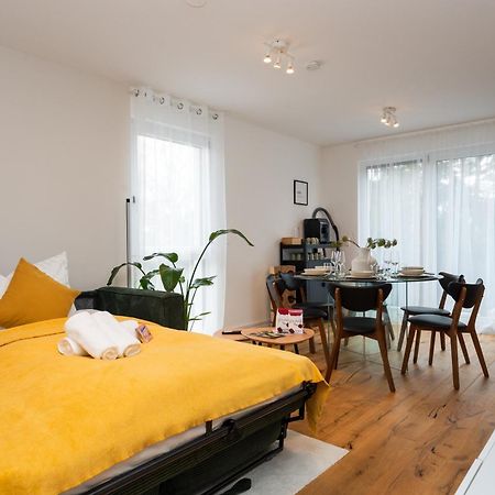Noblenest: Terrasse - Netflix - Kaffee Apartamento Viena Exterior foto