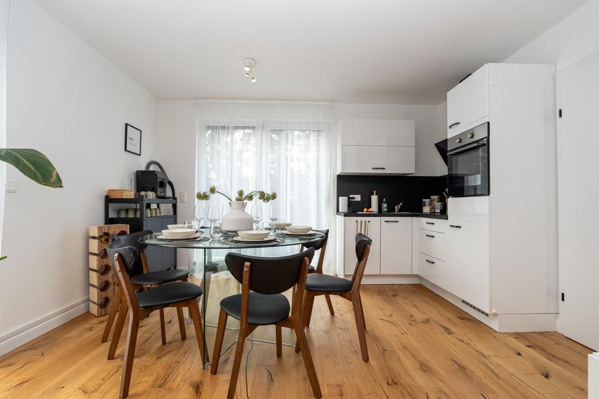 Noblenest: Terrasse - Netflix - Kaffee Apartamento Viena Exterior foto