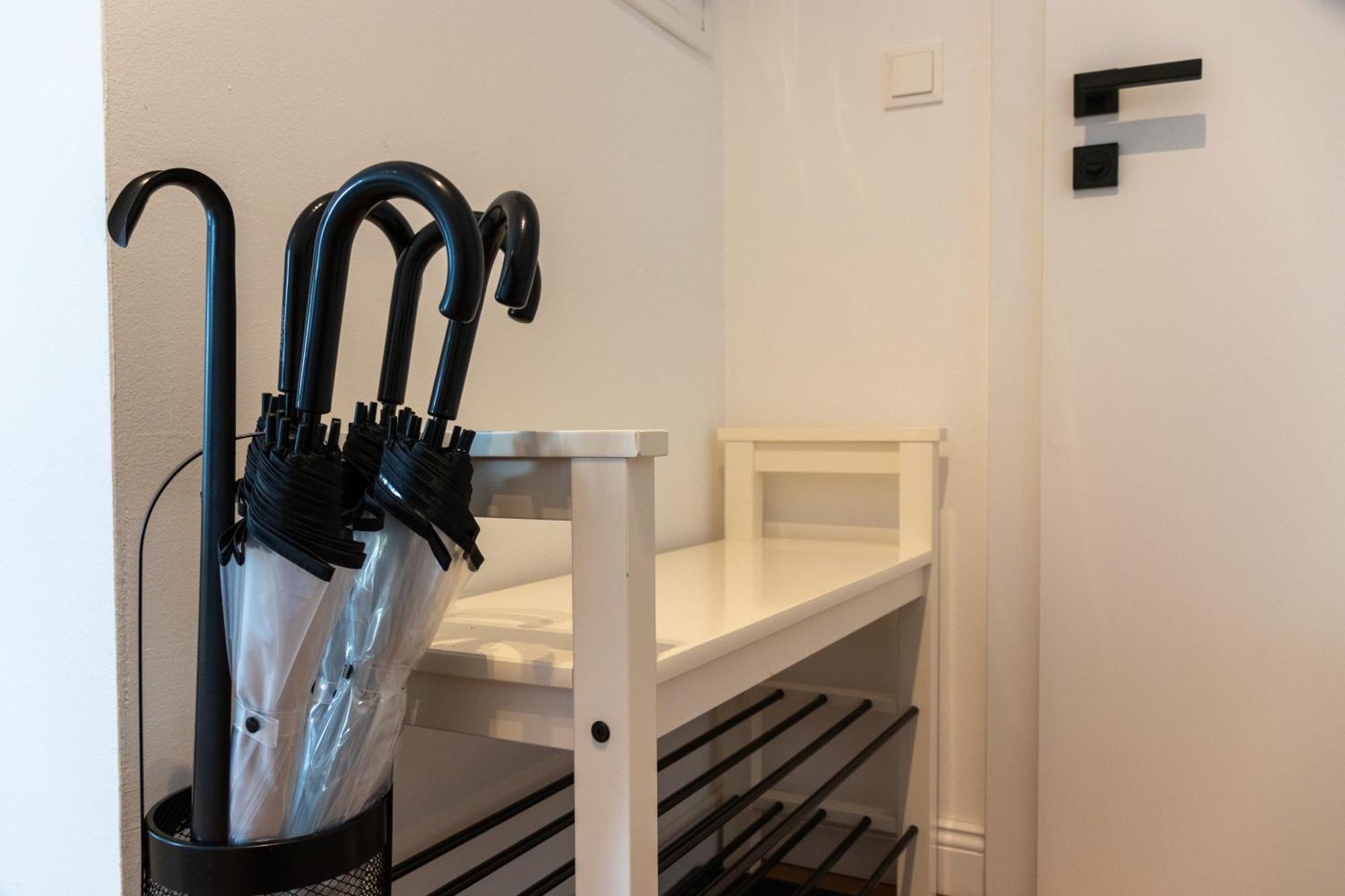 Noblenest: Terrasse - Netflix - Kaffee Apartamento Viena Exterior foto
